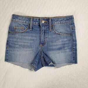 Universal Thread Womens Shorts Cut Off Medium Wash with Whiskering & Raw Hem 00